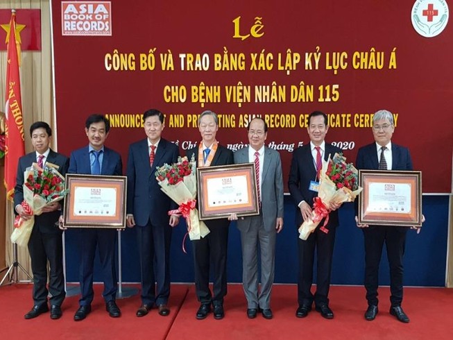 Bệnh viện Nhân dân 115 đón nhận 3 kỷ lục châu Á