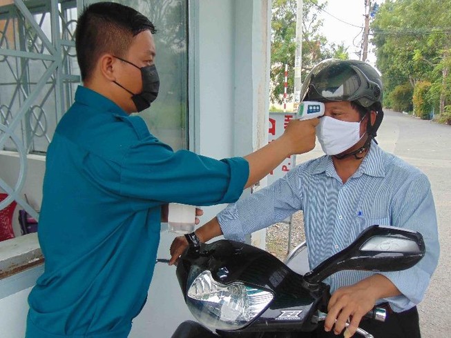 Một người Sri Lanka dương tính COVID-19 sau khi về nước