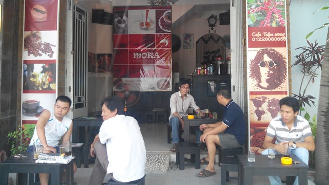 Thời của quán cà phê “cóc” mang về