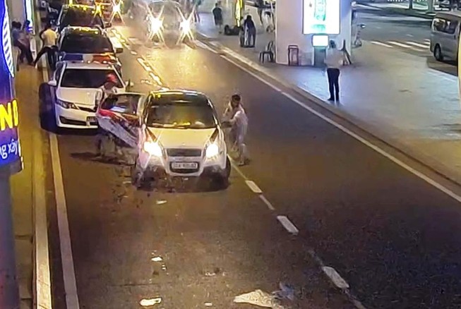 TTGT Đà Nẵng giải thích vụ chặn ô tô Grab gây sốt mạng