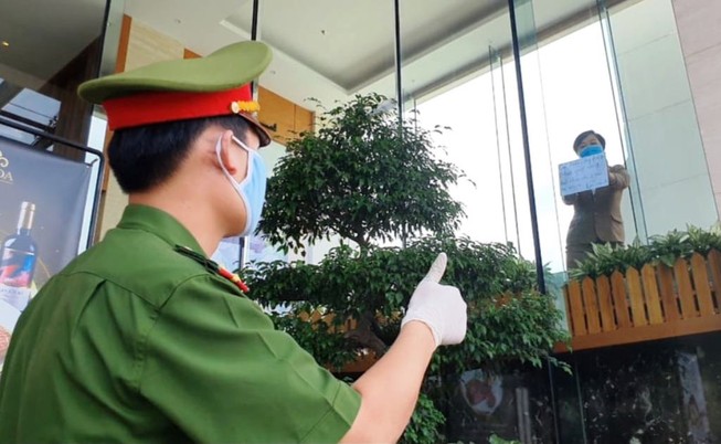 Tướng Viên gửi thư cán bộ, chiến sĩ chống COVID-19 ở Đà Nẵng