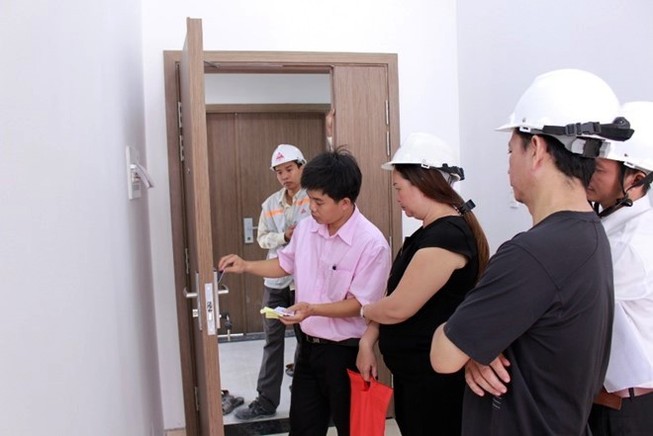 Tăng tốc thi công để giao nhà dịp tết