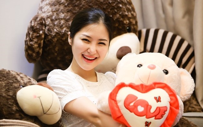 Bên trong căn hộ 3 tỉ đồng mới tậu của Hương Tràm