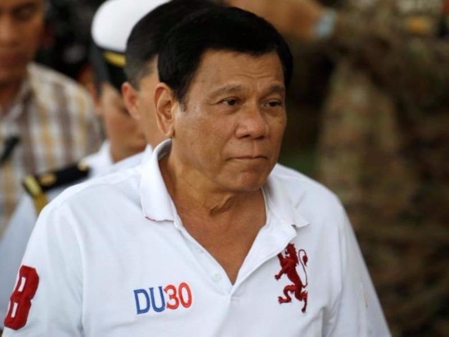 Duterte sẽ đến Việt Nam bàn về biển Đông vào tuần tới