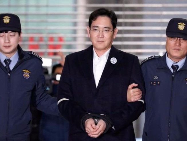 'Thái tử Samsung' điều hành đế chế từ nhà giam