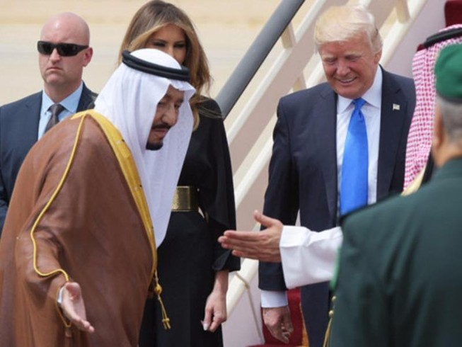 Các nước và chiến lược lấy lòng ông Trump