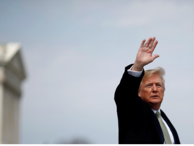Ông Trump ký luật đi lại Đài Loan, Trung Quốc nổi giận