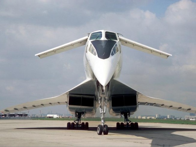 Nga phát triển máy bay chở khách siêu thanh dựa trên Tu-160