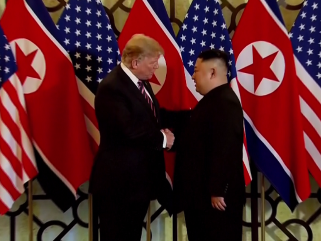 Hai ông Trump-Kim nói gì khi gặp nhau lần thứ hai?