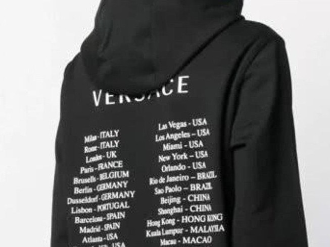 Versace xin lỗi vì cho Hong Kong, Macau là quốc gia độc lập