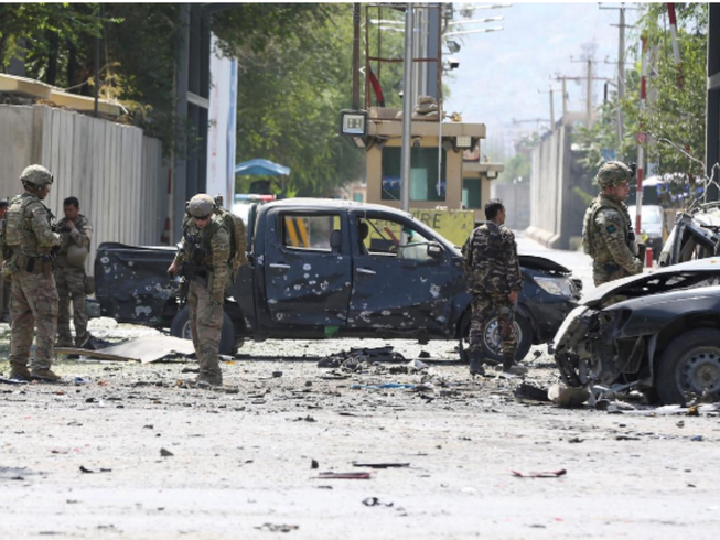 Không tới được trại David, Taliban tuyên bố giết thêm lính Mỹ