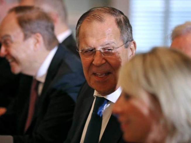 Ông Lavrov sang Mỹ, ông Pompeo cảnh cáo không can thiệp bầu cử