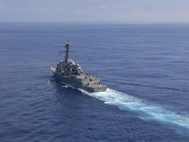USS Rafael Peralta là tàu khu trục thứ hai của Mỹ xuất hiện ở Hoàng Hải chỉ trong vòng chưa tới một tháng. Ảnh: TWITTER