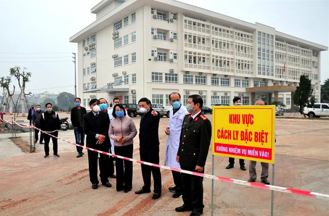 Lập bệnh viện dã chiến tại Móng Cái để đối phó corona