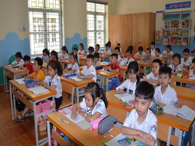 Quảng Ninh cho học sinh đi học trở lại từ 2-3