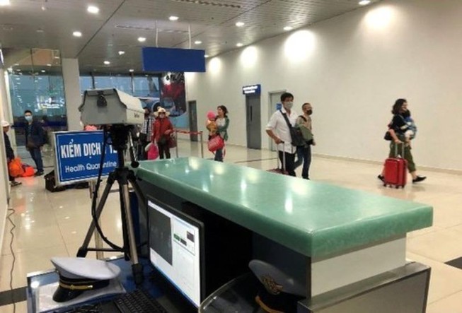 Kê khai y tế tất cả hành khách bay từ TP.HCM ra Hải Phòng
