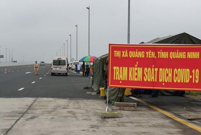 Một chốt kiểm soát dịch COVID-19 tại tỉnh Quảng Ninh.