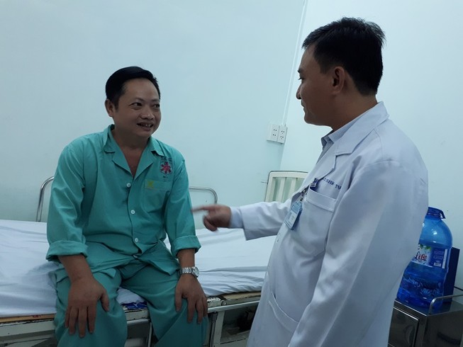Tưởng đau bụng, ai ngờ suýt hoại tử thận
