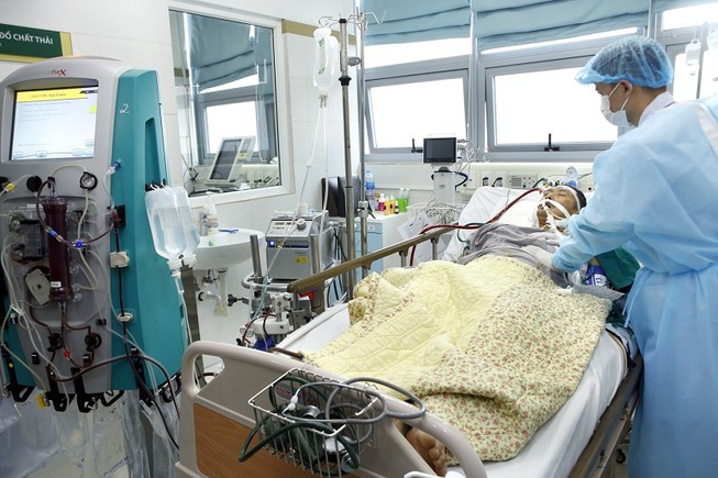 Tưởng cúm thường, 2 người nguy kịch vì cúm A/H1N1