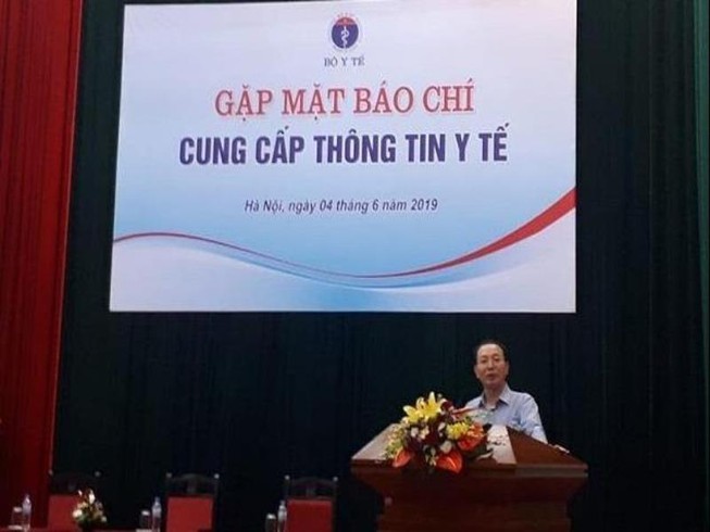 'Bác sĩ phải bỏ tư duy ban ơn để phục tùng người bệnh!'