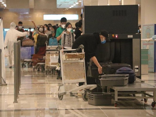 Ca mắc COVID-19 thứ 122: Nhân viên quán rượu tại Bangkok