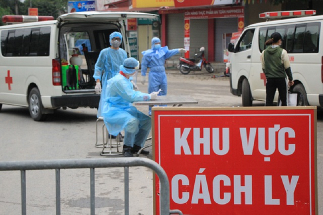 Việt Nam có thêm 4 ca nhiễm COVID-19
