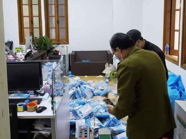 Công an phát hiện hàng triệu sản phẩm chống dịch COVID-19 giả