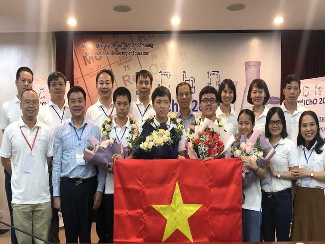 4 học sinh Việt Nam đoạt HCV tại Olympic Hóa học quốc tế