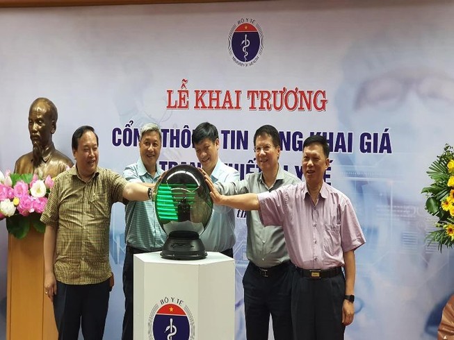 Bộ Y tế ra mắt 'thanh bảo kiếm' chống thổi giá thiết bị y tế