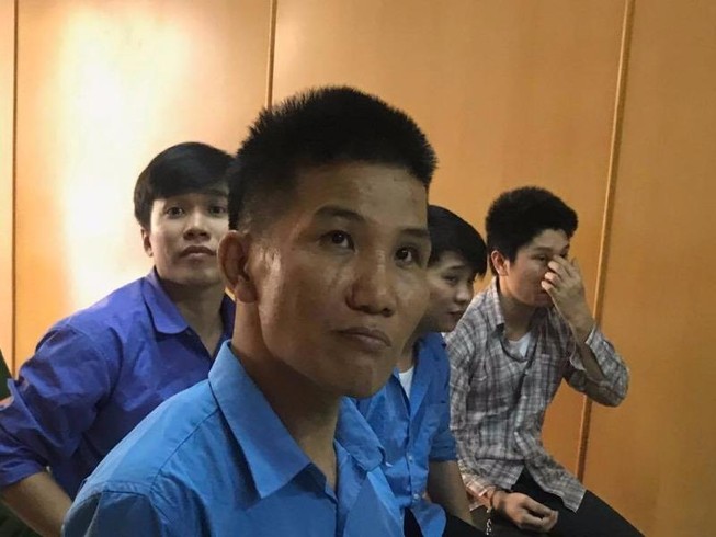 Công an vừa hòa giải xong, quay ra gọi bạn đến trả thù