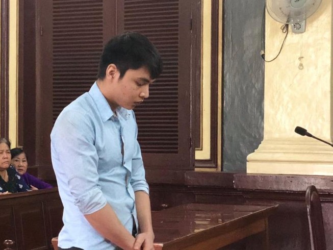 Đâm chết đồng nghiệp chỉ vì chuyện không đi đám ma