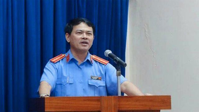 Nguyễn Hữu Linh thừa nhận đã ôm, hôn bé gái 3 lần