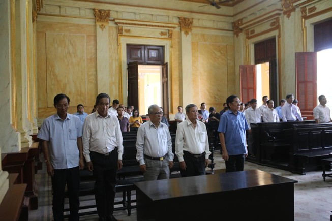 Tuyên án cựu chủ tịch Tập đoàn Cao su Lê Quang Thung