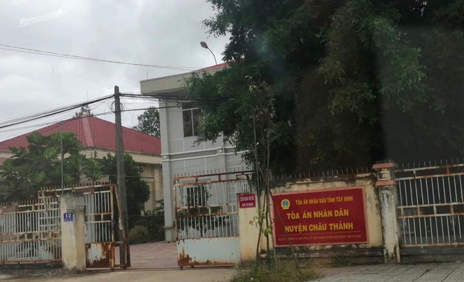 Bắt tạm giam kế toán tòa án huyện vì ‘tư túi’ tiền của đơn vị