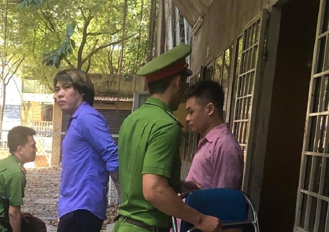 Ngồi tù vẫn điều hành công ty cho vay lãi nặng