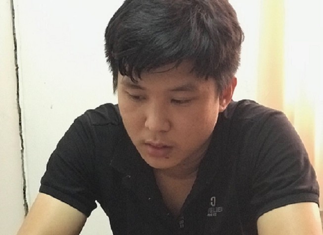 Tạm giữ thanh niên dùng 'ảnh nóng' tống tiền bạn gái phương xa