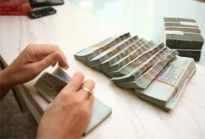 Nữ thủ kho tham ô hàng trăm triệu của công ty Trung Quốc