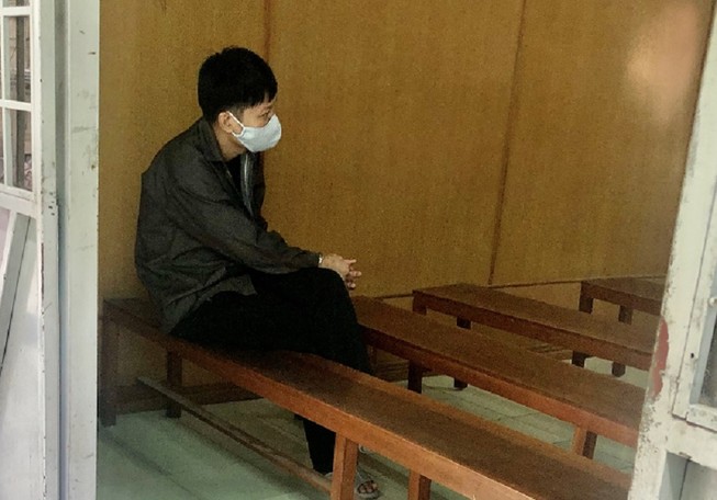 Cho khách Tây uống thuốc ngủ rồi đưa vào bệnh viện để cướp