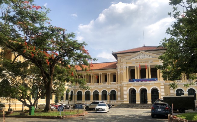 Ly kỳ thay đổi lời khai của bị cáo, tòa hủy án định lại tội