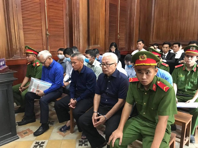 Đang thụ án chung thân, ông Trần Phương Bình lại ra tòa