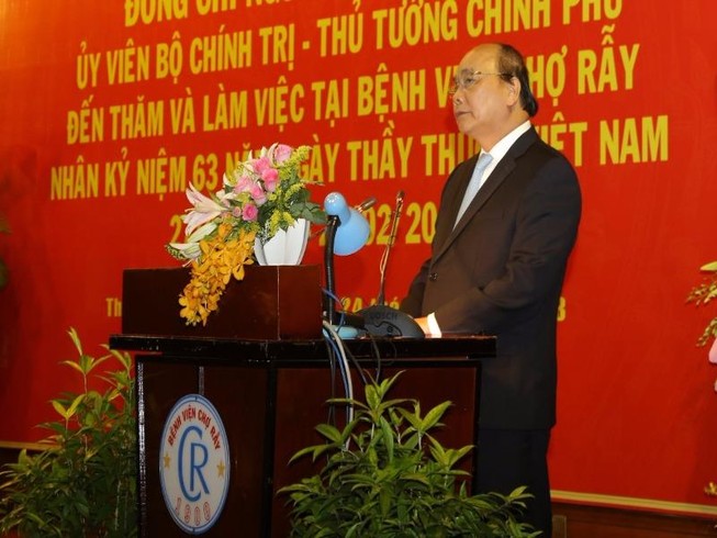 Thủ tướng: Xử lý nghiêm hiện tượng đe dọa thầy thuốc