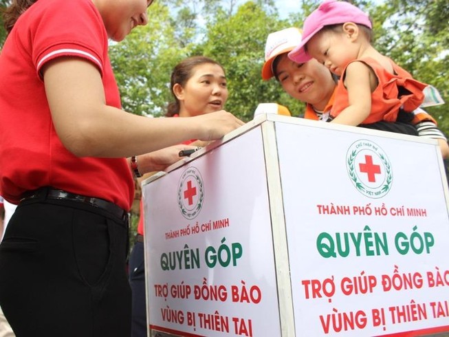TP.HCM phát động ủng hộ đồng bào thiệt hại do lũ lụt