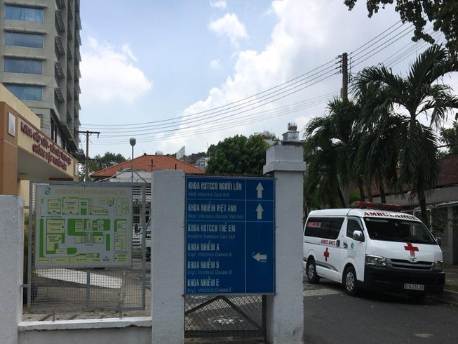 Từng bước cai ECMO, chuyển viện bệnh nhân 91