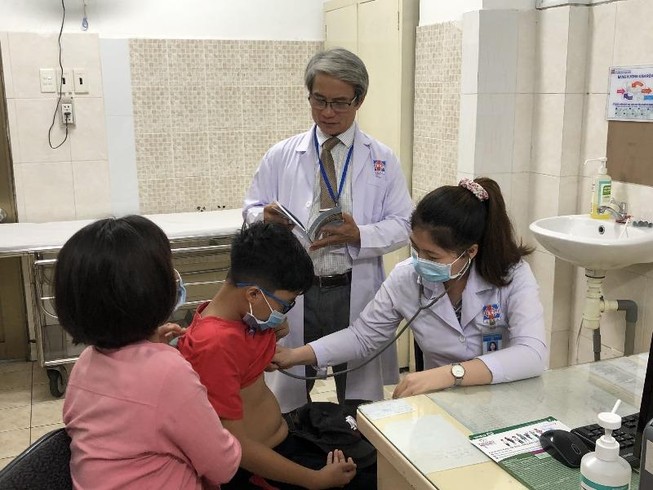 Tầm soát miễn phí trẻ chậm tăng trưởng chiều cao