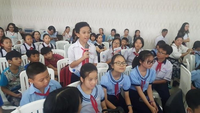 'Xin ý kiến trẻ, trẻ nói xong bị cô quát mắng'