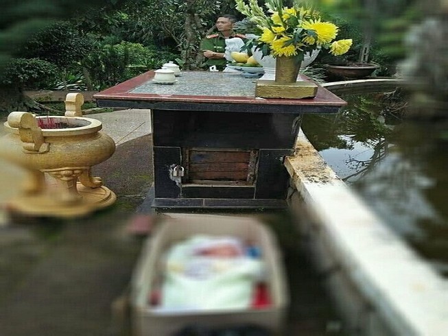 Người mẹ bỏ rơi con sơ sinh vì… quá khó khăn