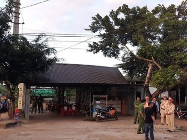Khởi tố người bắn liên tiếp đối thủ tại quán cà phê