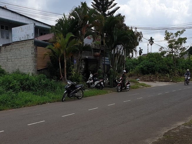 1 thanh niên bị bắn chết tại quán nhậu