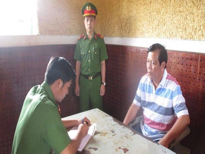 Kế toán ông Trịnh Sướng bị khởi tố