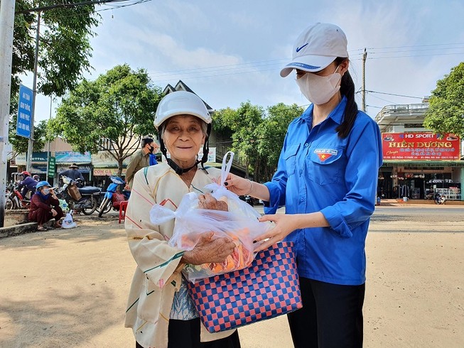 Đắk Lắk: Thêm một ATM gạo nghĩa tình ở huyện Krông Pắk